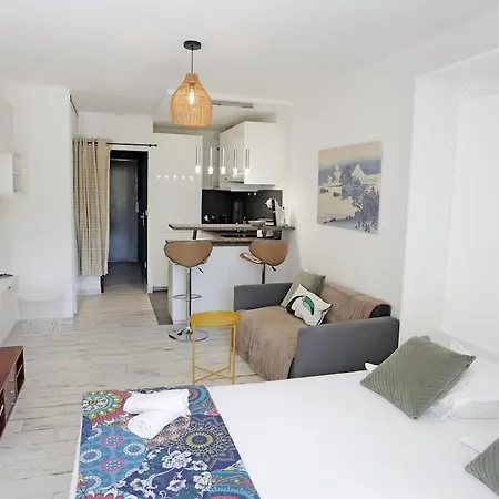 Lejlighed Cocon Corniche, Plages A Pied, Parking Prive *